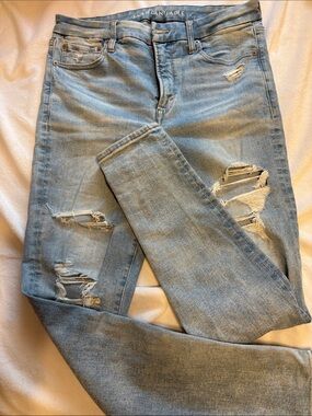 American Eagle Outfitters Light Blue Skinny Distressed Jeans